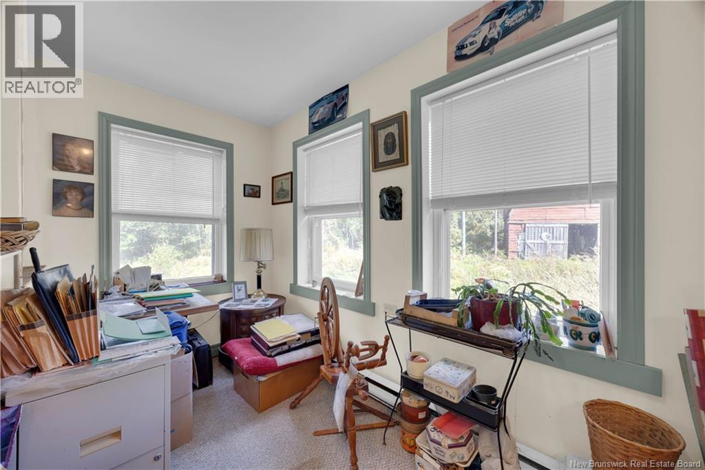 72 River Road - 26