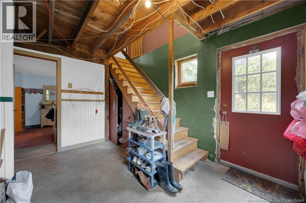 72 River Road - 36