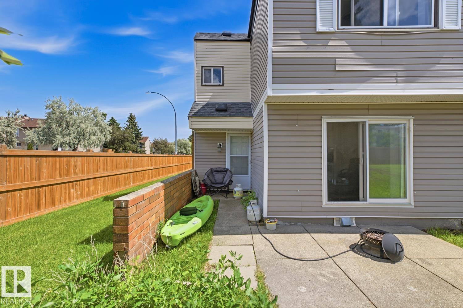 #269 3307 116A AV NW - 21