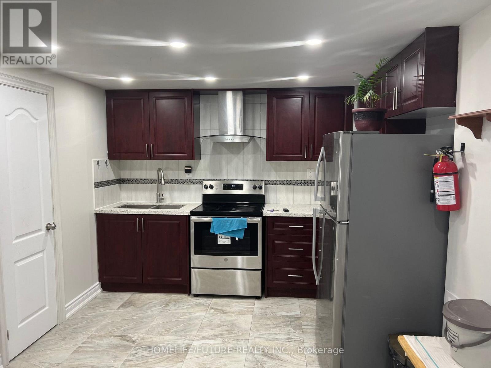 BSMT - 91 HURST DRIVE, Ajax (Northwest Ajax)