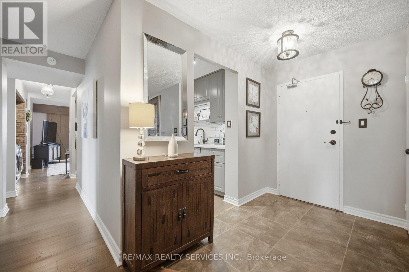 ##602 3151 BRIDLETOWNE CIRCLE - 3