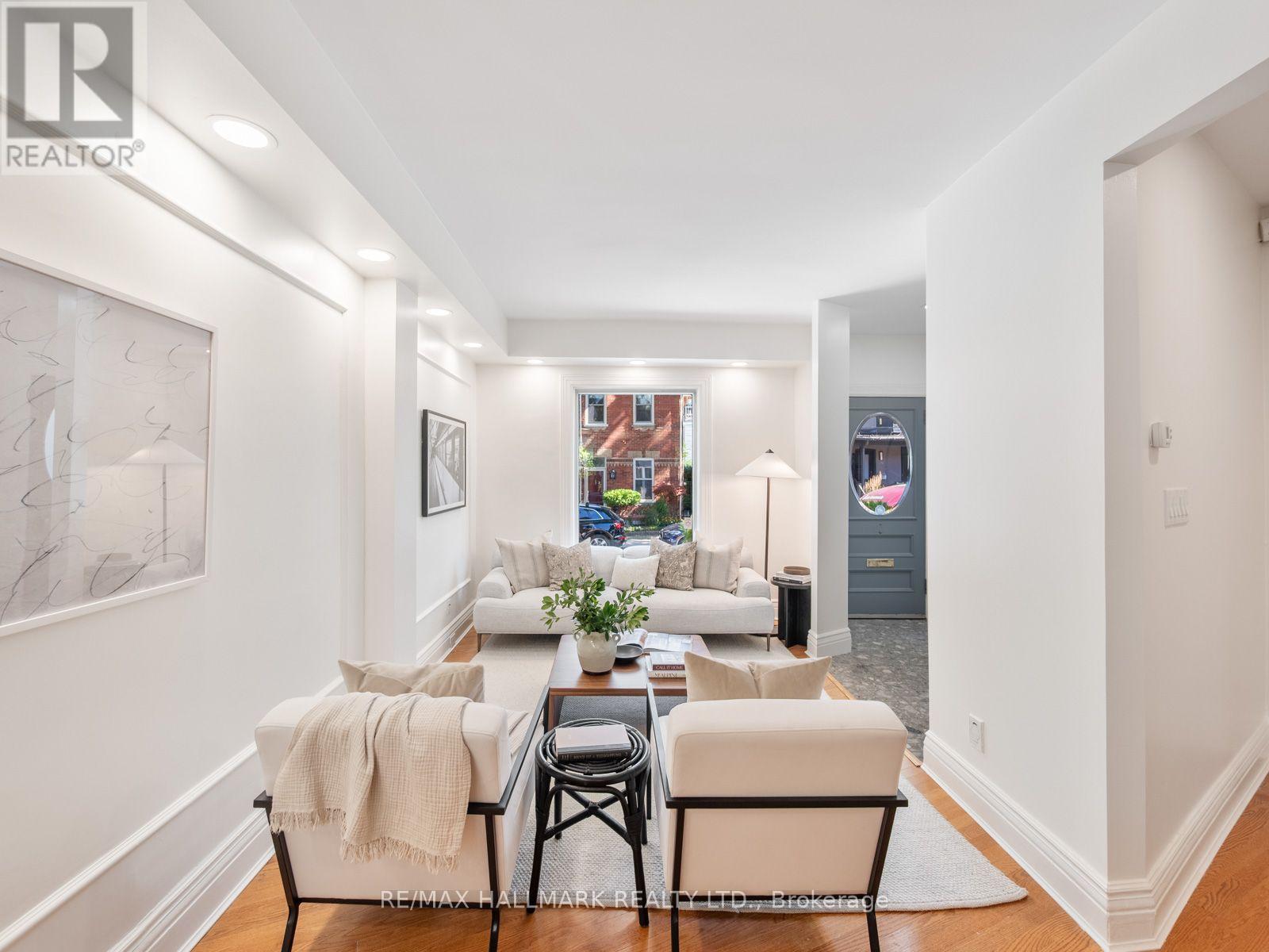 Photo of 84 DE GRASSI STREET
