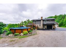 66 Ch. Du Ruisseau, Val Des Monts, QC J8N2B6 Photo 60
