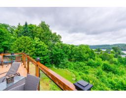 66 Ch. Du Ruisseau, Val Des Monts, QC J8N2B6 Photo 65