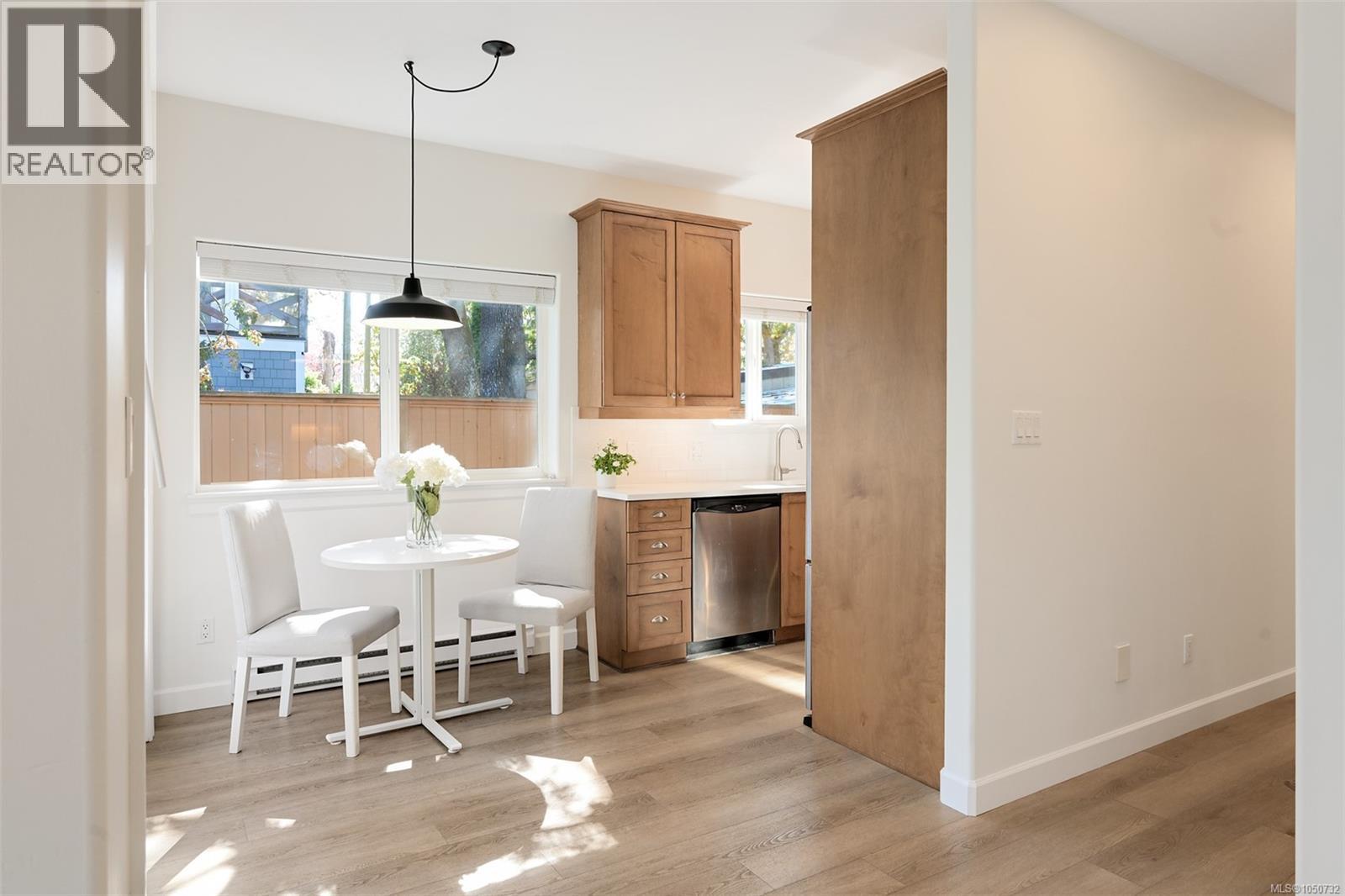  2563 Shelbourne Street, Victoria