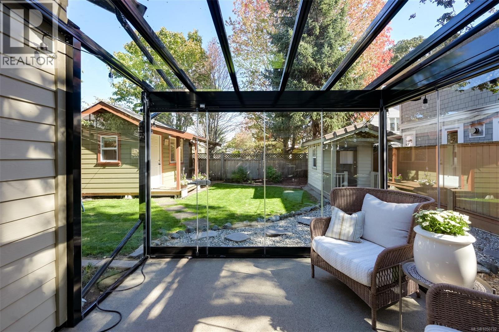  2563 Shelbourne Street, Victoria