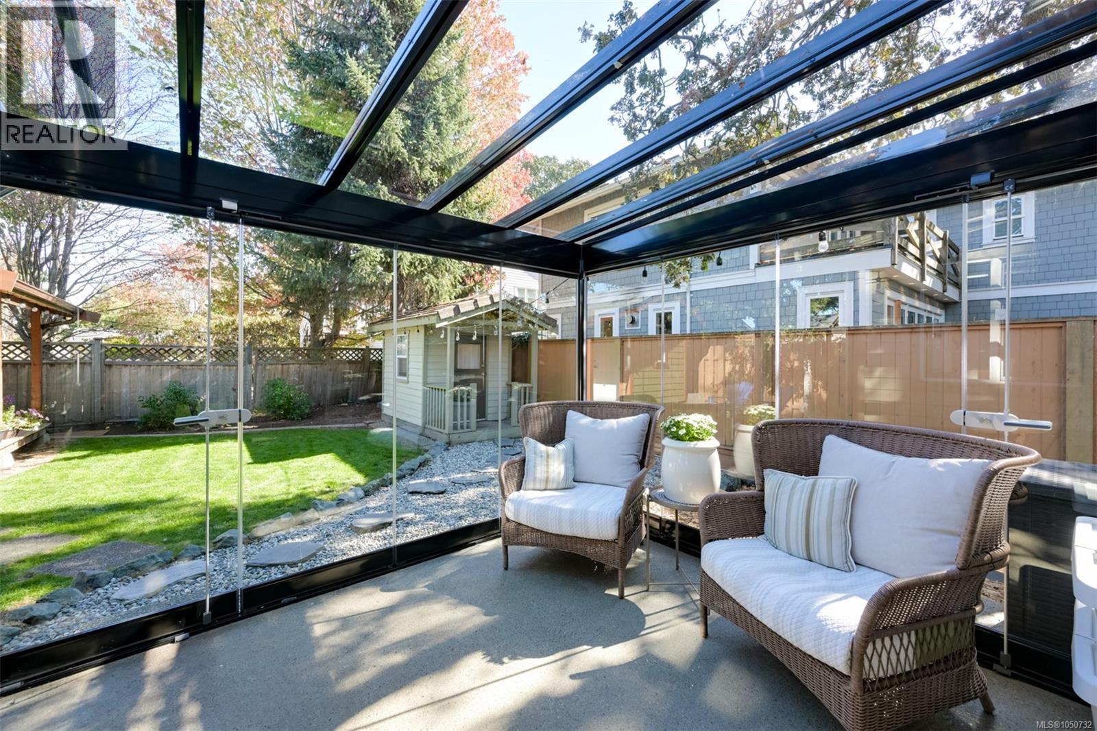  2563 Shelbourne Street, Victoria