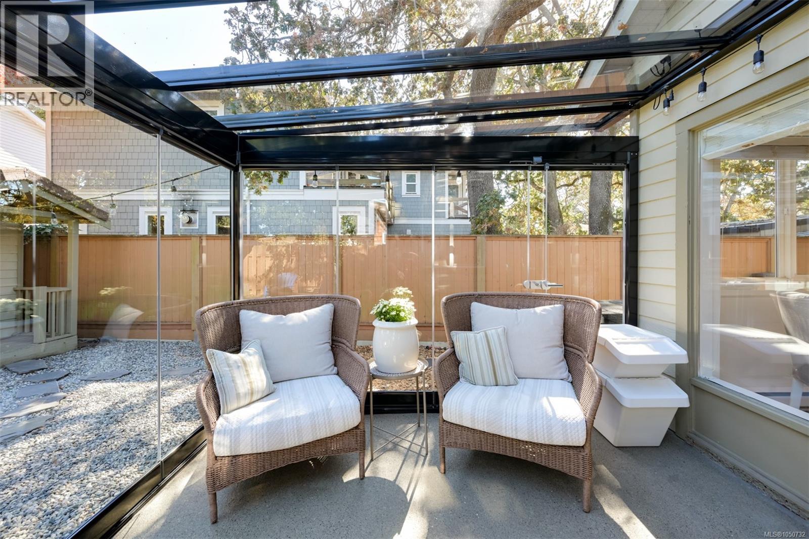  2563 Shelbourne Street, Victoria