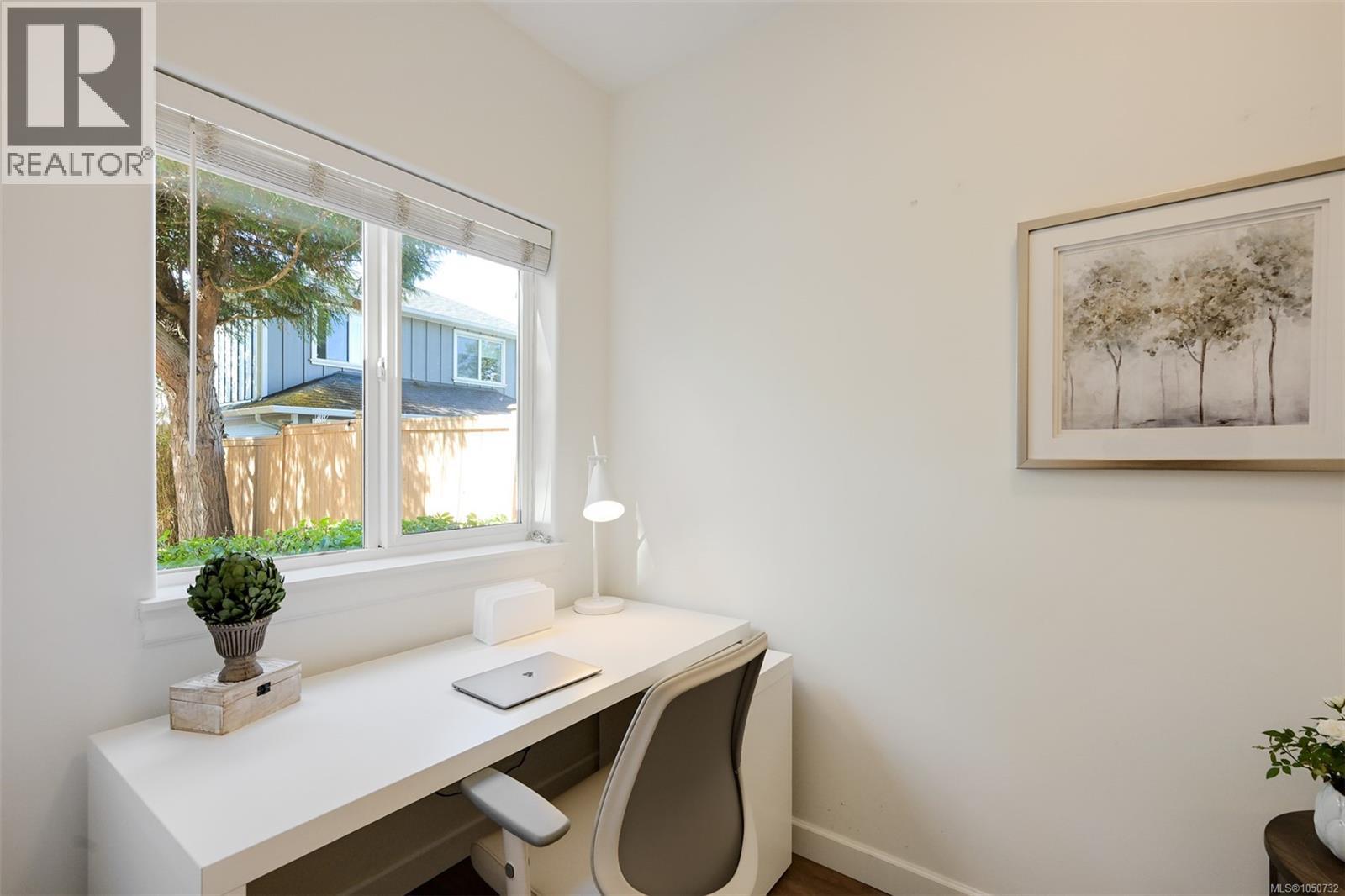  2563 Shelbourne Street, Victoria