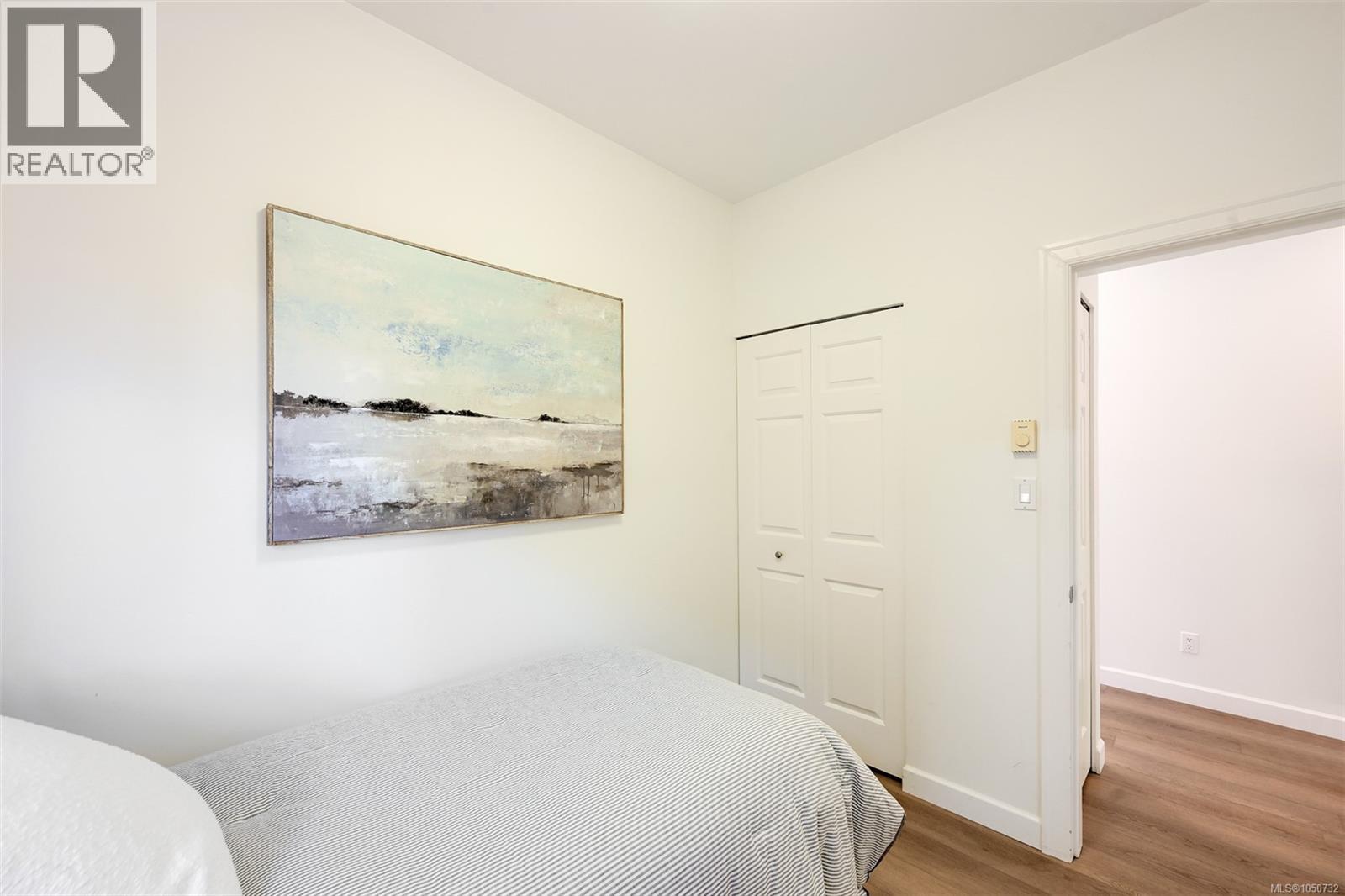  2563 Shelbourne Street, Victoria