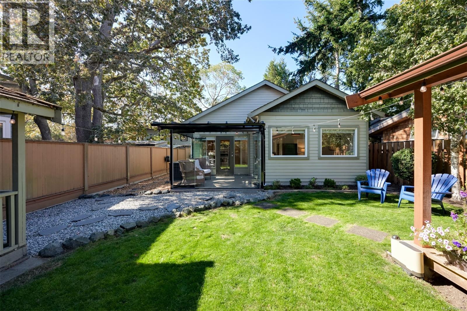  2563 Shelbourne Street, Victoria