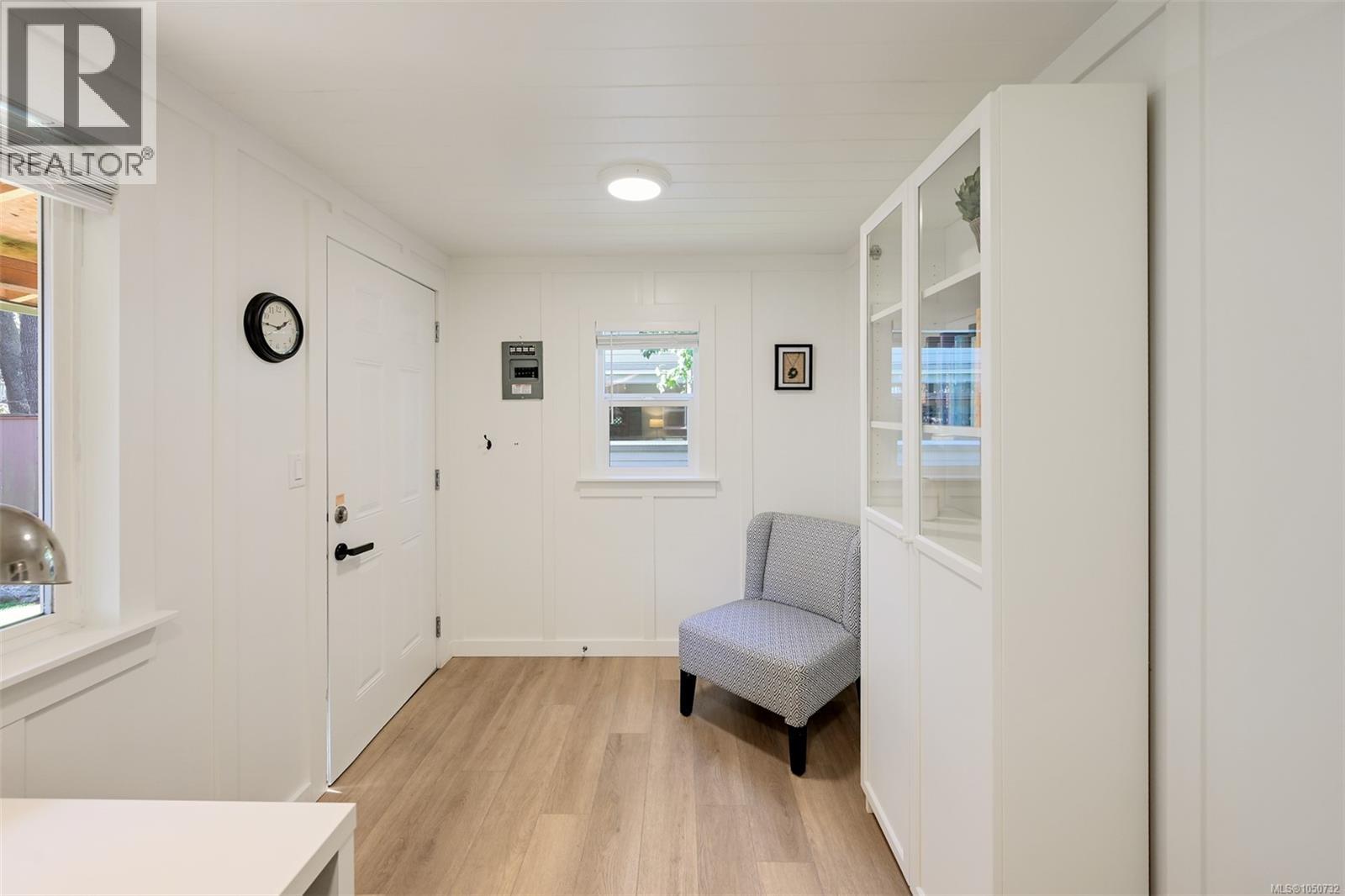  2563 Shelbourne Street, Victoria