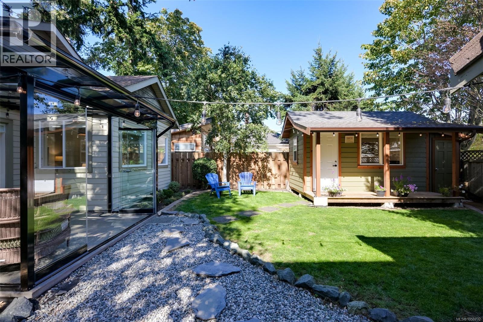  2563 Shelbourne Street, Victoria