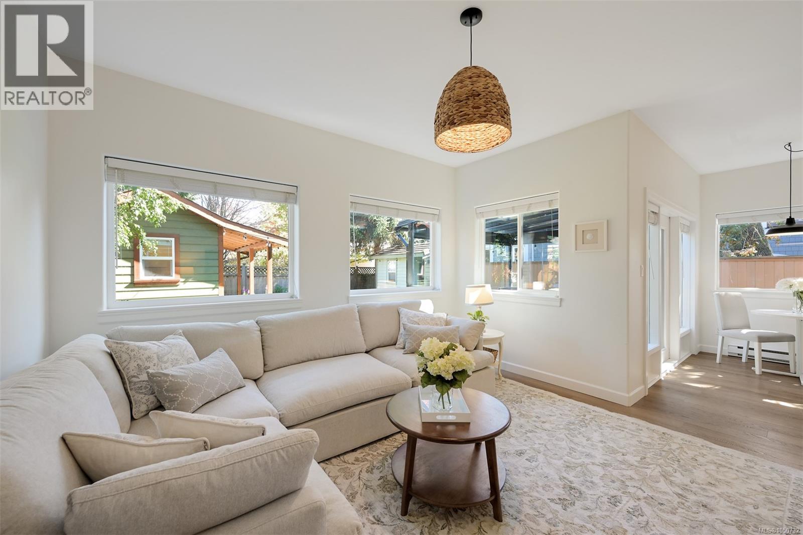  2563 Shelbourne Street, Victoria