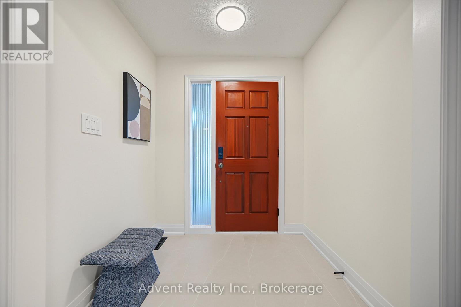 Photo of 108 VALLEYWAY CRESCENT