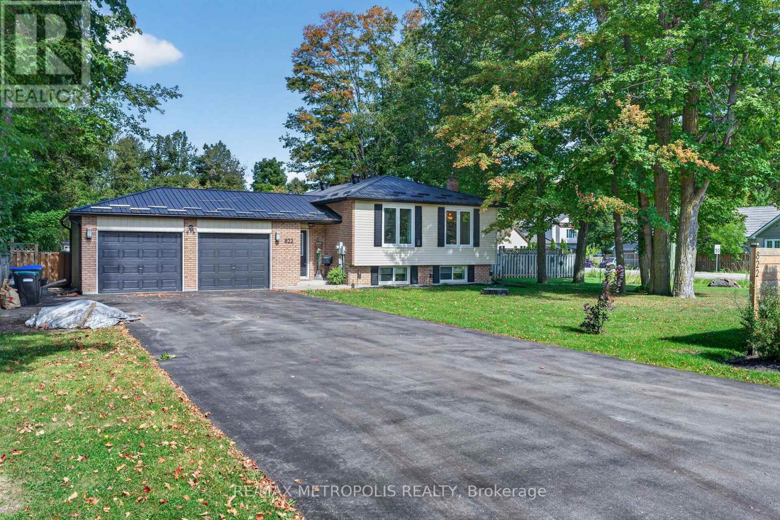 Property for sale at 822 10TH LINE