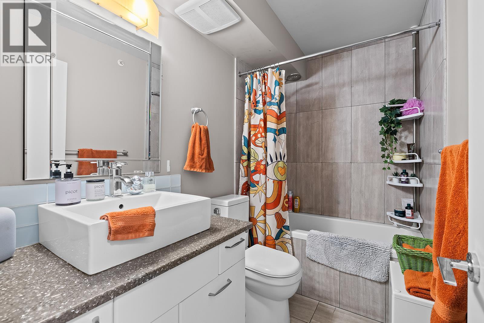 11 1851 Ambrosi Road, Kelowna