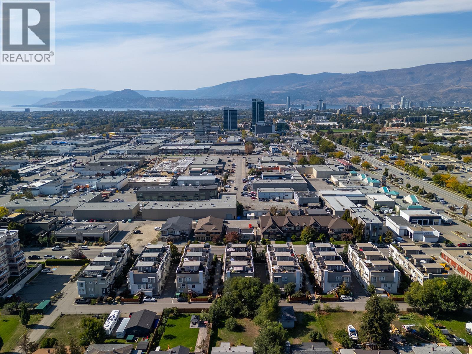11 1851 Ambrosi Road, Kelowna