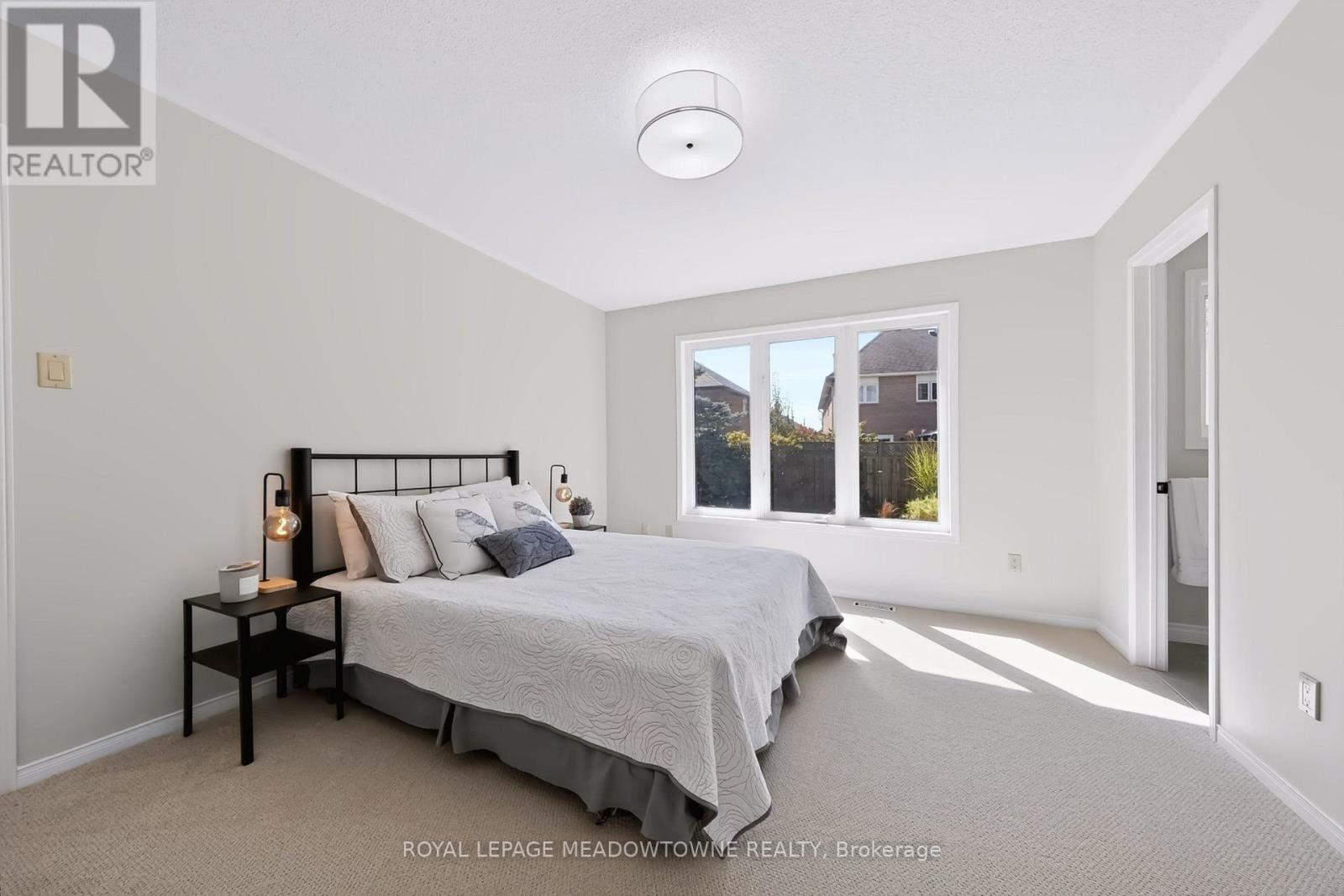 16 HARROP AVENUE - 20