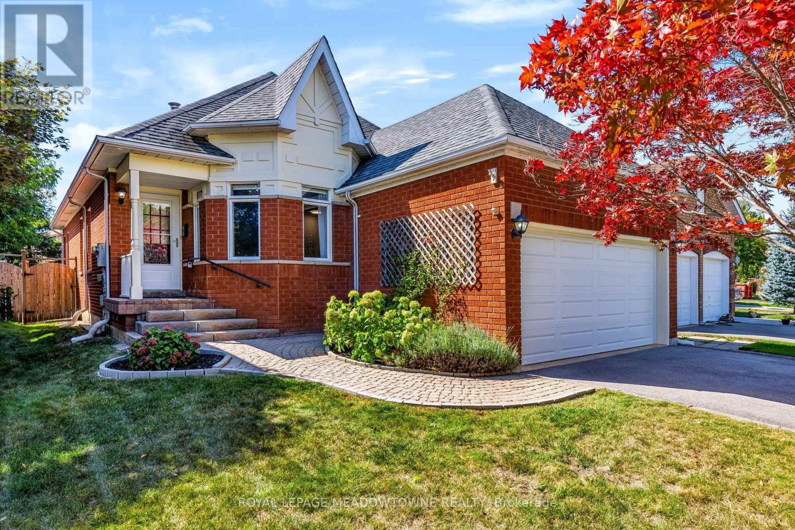 16 HARROP AVENUE - 3