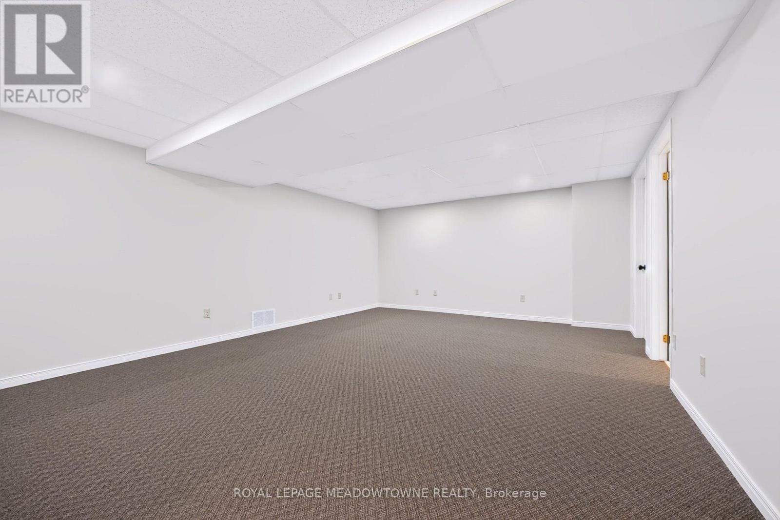 16 HARROP AVENUE - 33