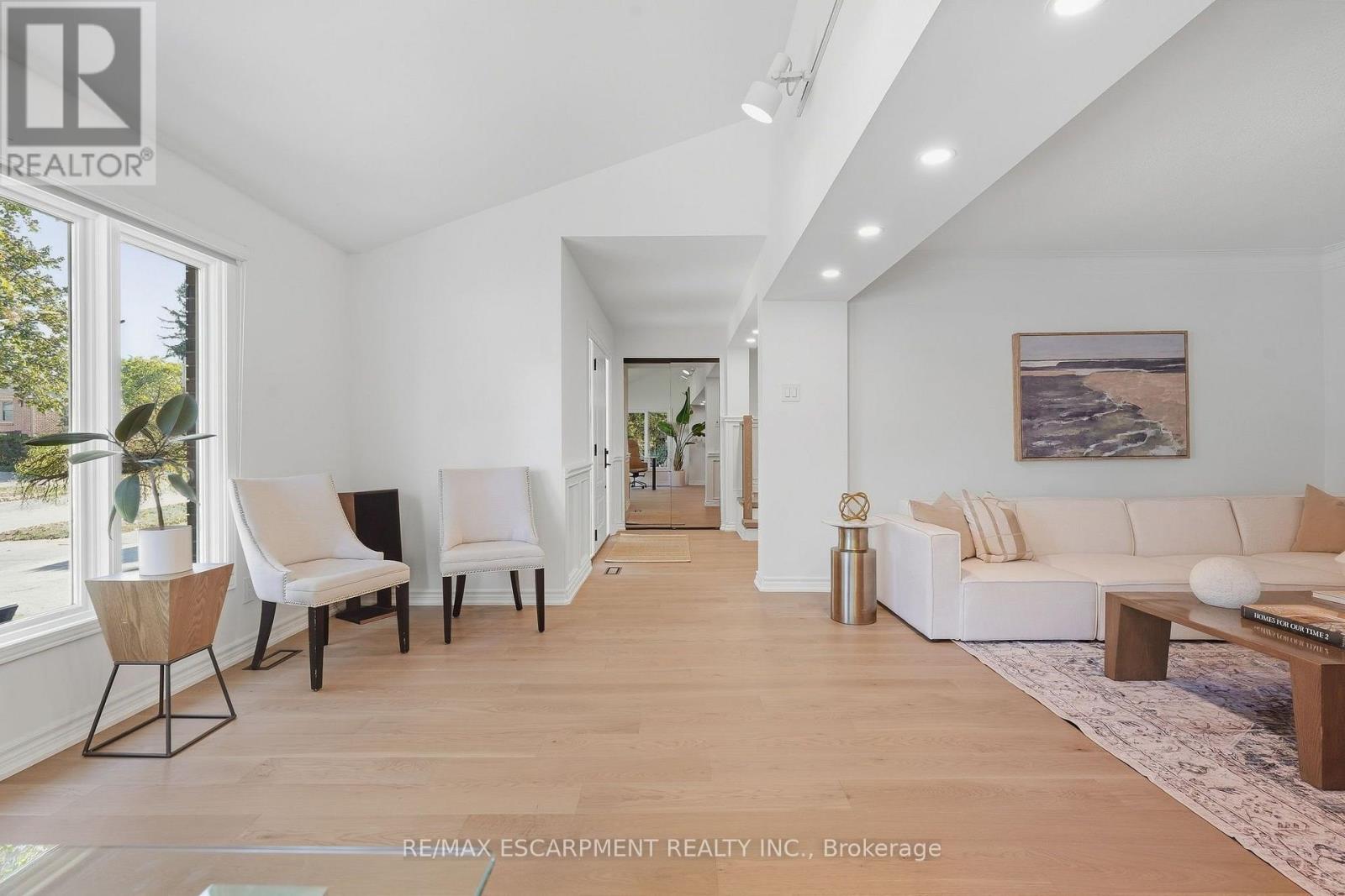 Photo of 4159 SPRUCE AVENUE
