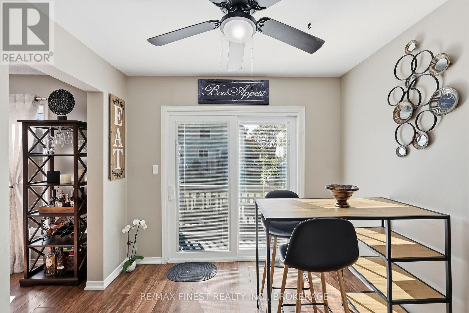 1377 BRACKENWOOD CRESCENT - 16