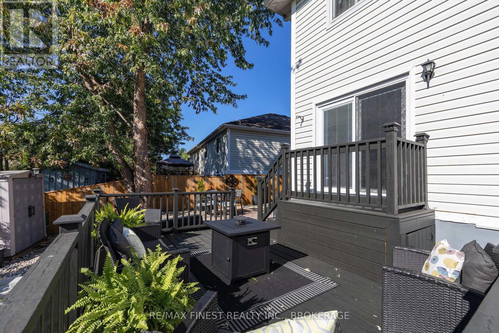 1377 BRACKENWOOD CRESCENT - Image 43
