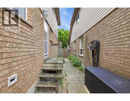 11 Redtail Crescent, Hamilton, ON L9B2R6 Photo 33