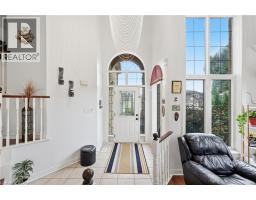 4pc Bathroom - 11 Redtail Crescent, Hamilton, ON L9B2R6 Photo 6