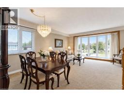 Primary Bedroom - 12 Brae Crest Drive, Hamilton, ON L8G3A6 Photo 6