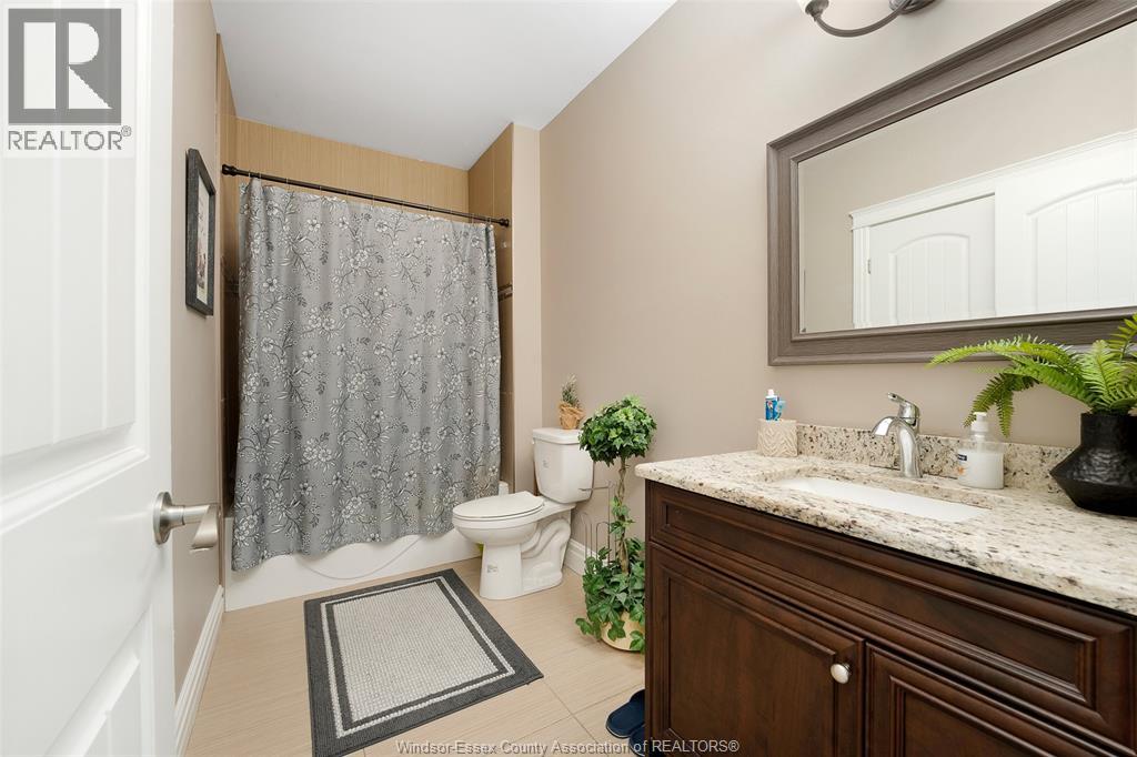 2340 RANKIN AVENUE - 34