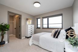 30 Oasis Bend, Winnipeg, MB R3Y2K4 Photo 24