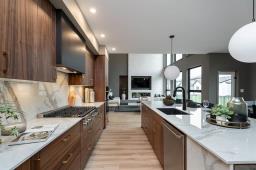 30 Oasis Bend, Winnipeg, MB R3Y2K4 Photo 9