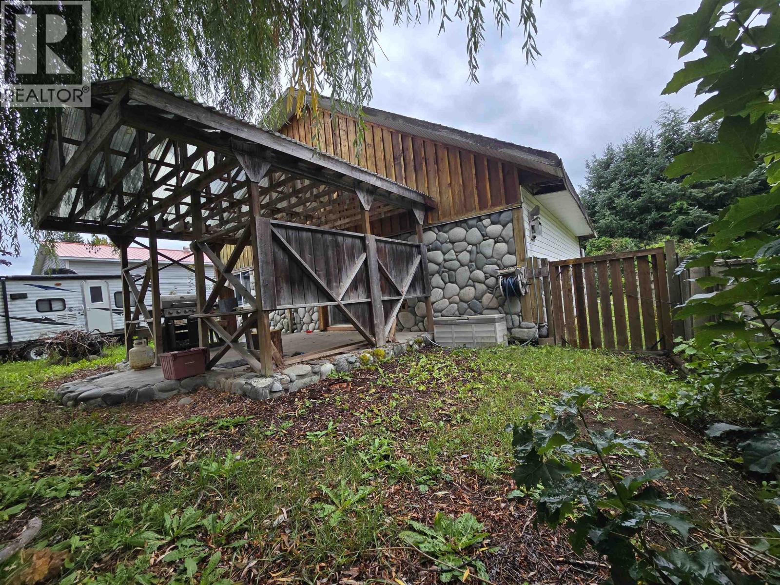 5024 AGAR AVENUE - 27