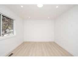 6738 128b Street, Surrey, BC V3W7C4 Photo 16