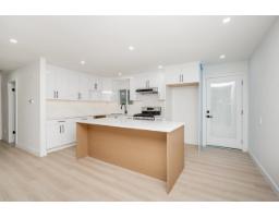 6738 128b Street, Surrey, BC V3W7C4 Photo 9