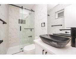 6738 128b Street, Surrey, BC V3W7C4 Photo 14