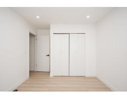 6738 128b Street, Surrey, BC V3W7C4 Photo 13