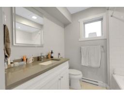 202 9109 154 Street, Surrey, BC V3R9G8 Photo 32