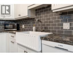 Kitchen - 251 6 Street Se Unit# 303, Salmon Arm, BC V1E1J9 Photo 7