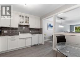 Living room - 251 6 Street Se Unit# 303, Salmon Arm, BC V1E1J9 Photo 6