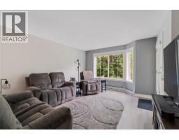 251 6 Street Se Unit# 303, Salmon Arm, BC V1E1J9 Photo 12