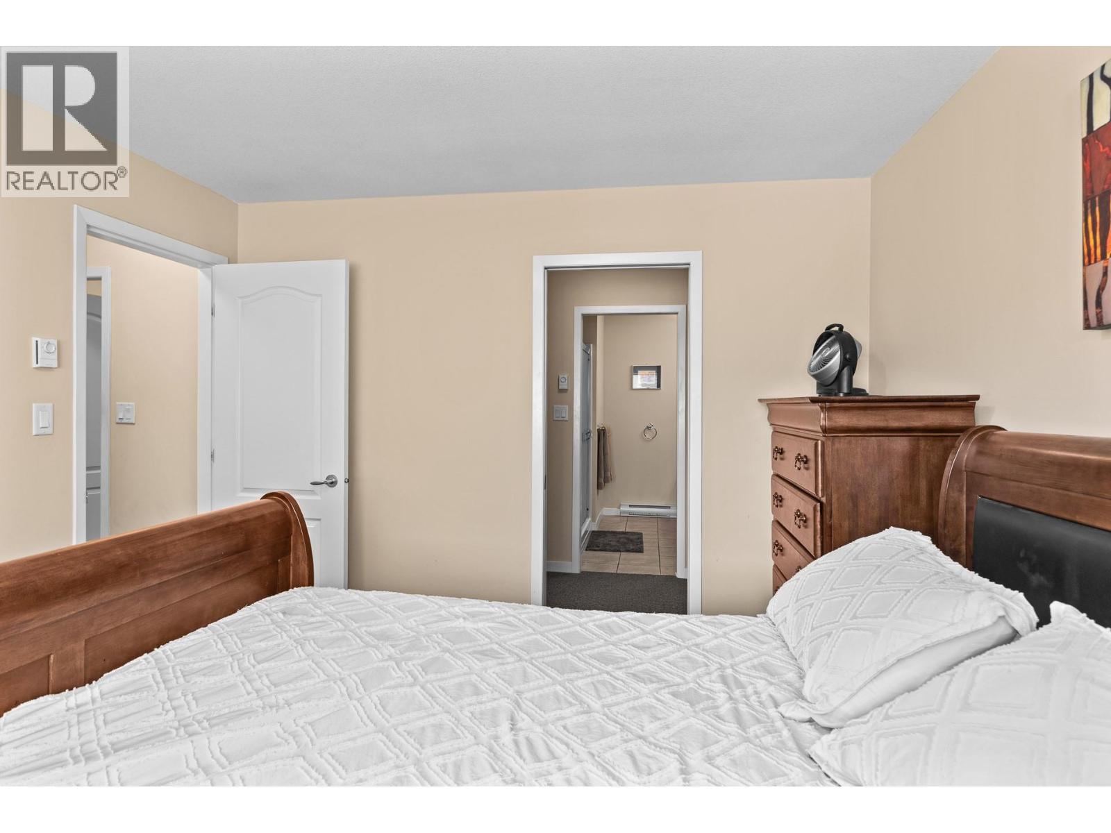 #7 7600 COTTONWOOD Drive - 24