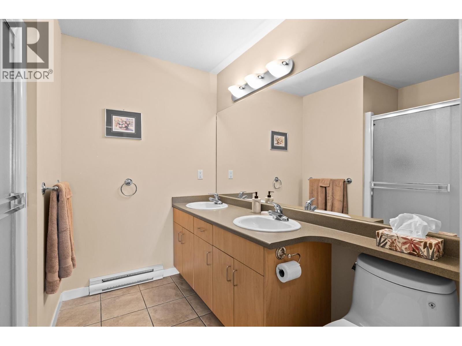 #7 7600 COTTONWOOD Drive - 26
