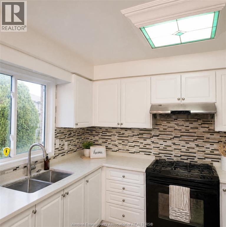 2271 RANDOLPH AVENUE - 6