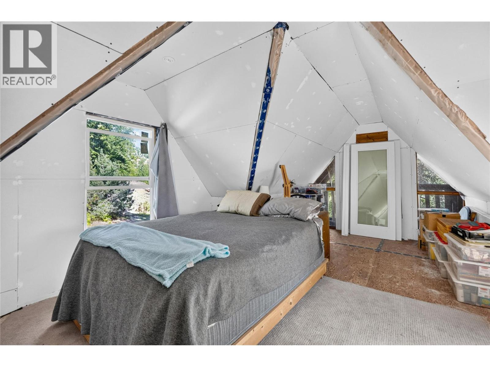 199 FARLEIGH LAKE Road, Penticton