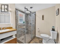 199 Farleigh Lake Road, Penticton, BC V2A6J7 Photo 20