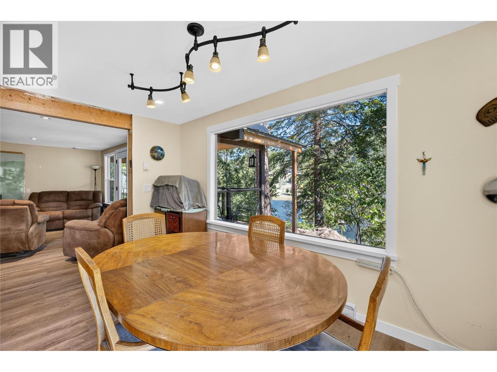 199 FARLEIGH LAKE Road, Penticton
