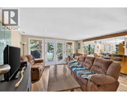 199 Farleigh Lake Road, Penticton, BC V2A6J7 Photo 14